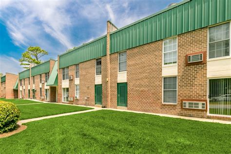 Mission College <strong>Apartments</strong> is a pleasant <strong>apartment</strong> community <strong>in Norfolk</strong>, <strong>VA</strong> with 1, 2, 3, & 4-bedroom options and landscaped grounds, and a playground. . Apartments for rent in norfolk va